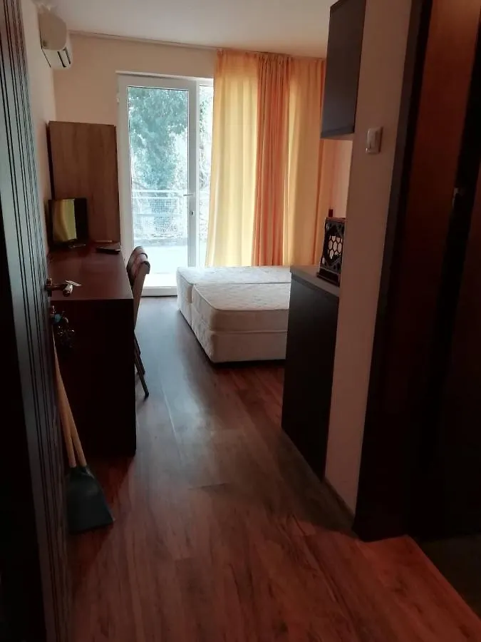 Apart Hotel Eden 4*, Altın Kumlar